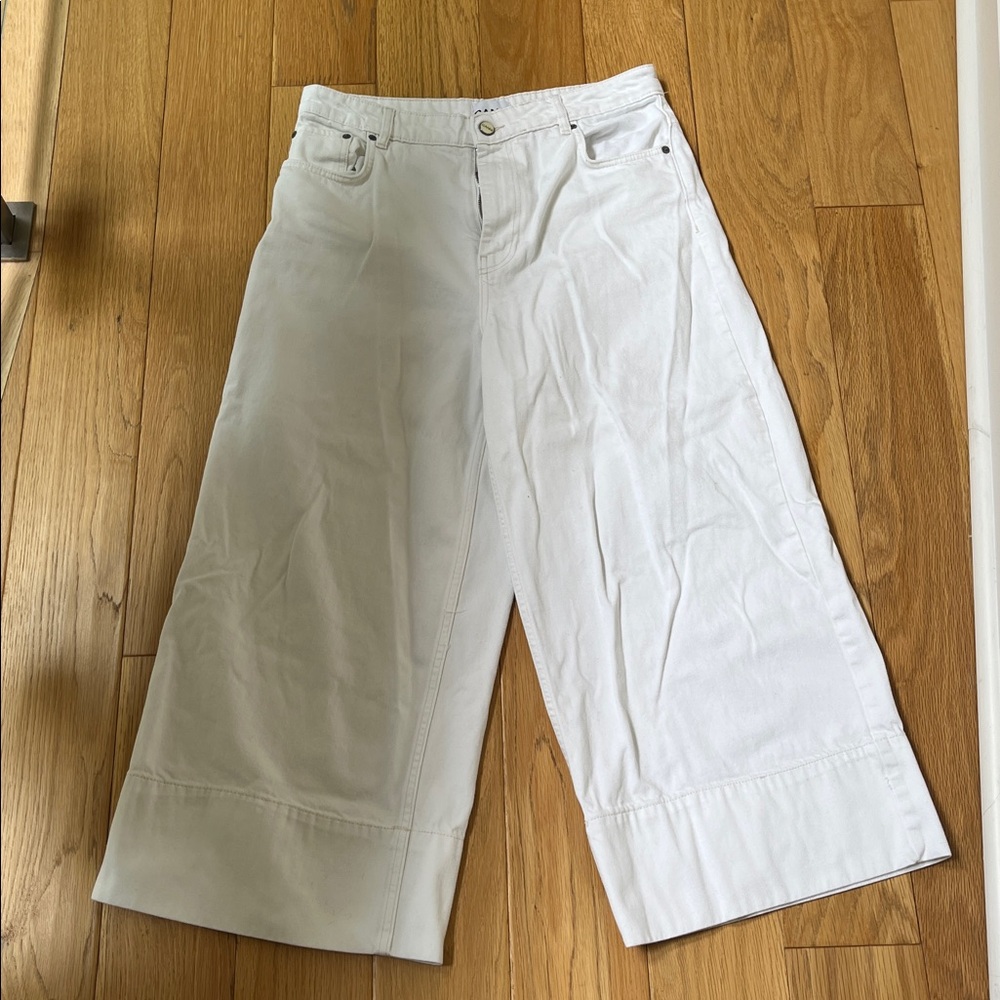 GANNI Wide Leg Cropped Jeans in White - Picture 7 of 9